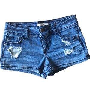 Forever 21 low waist blue distressed mini shorts size 27 F21